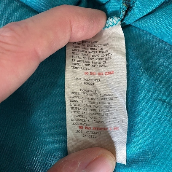 Bernard Cowan Vintage Satin Blouse Green Metallic Mock Neck Size 11/12 - Picture 9 of 13